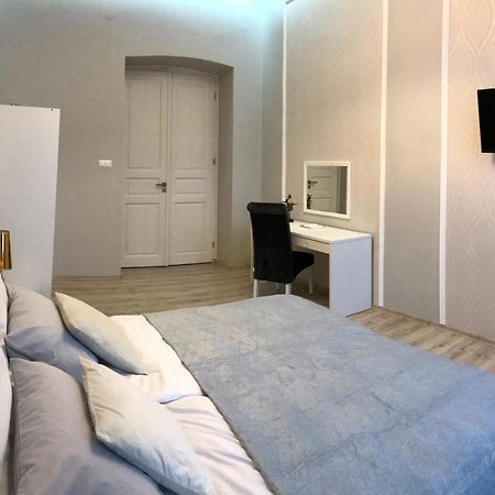 Apartament Mickiewicza - Pkp Station Przemyśl Exteriör bild
