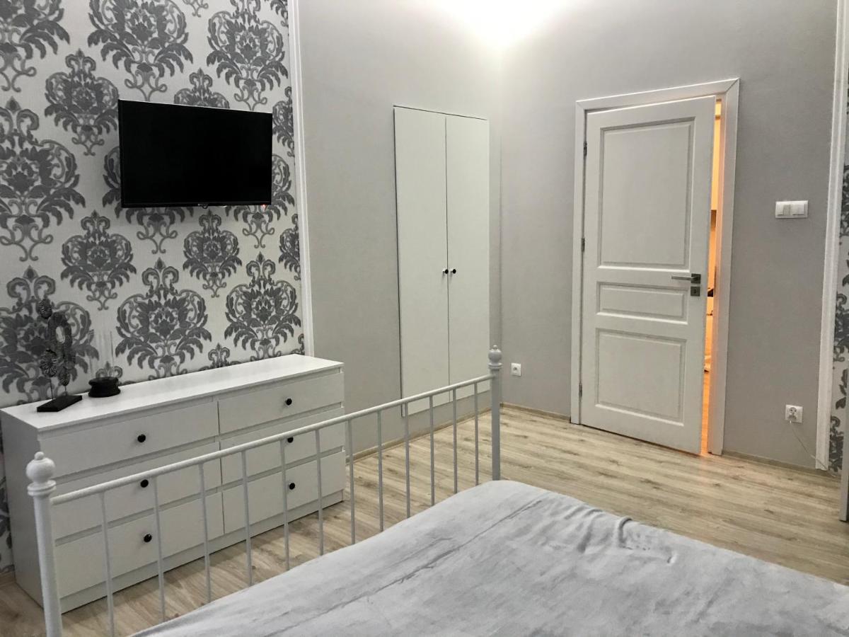 Apartament Mickiewicza - Pkp Station Przemyśl Exteriör bild