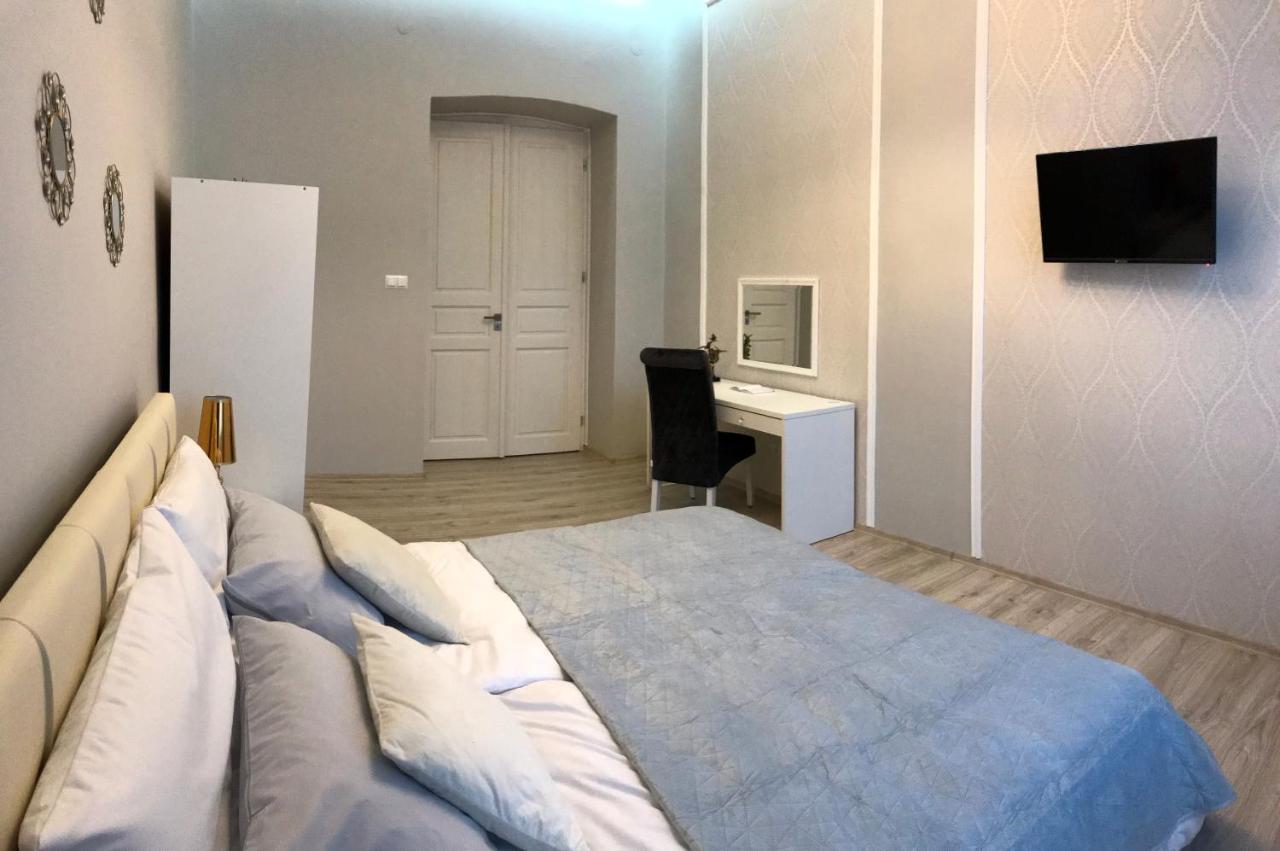 Apartament Mickiewicza - Pkp Station Przemyśl Exteriör bild