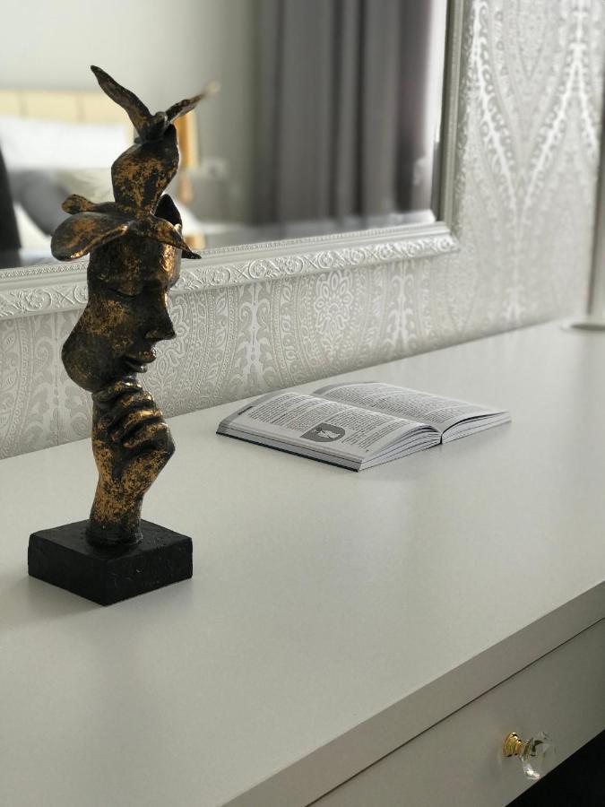 Apartament Mickiewicza - Pkp Station Przemyśl Exteriör bild