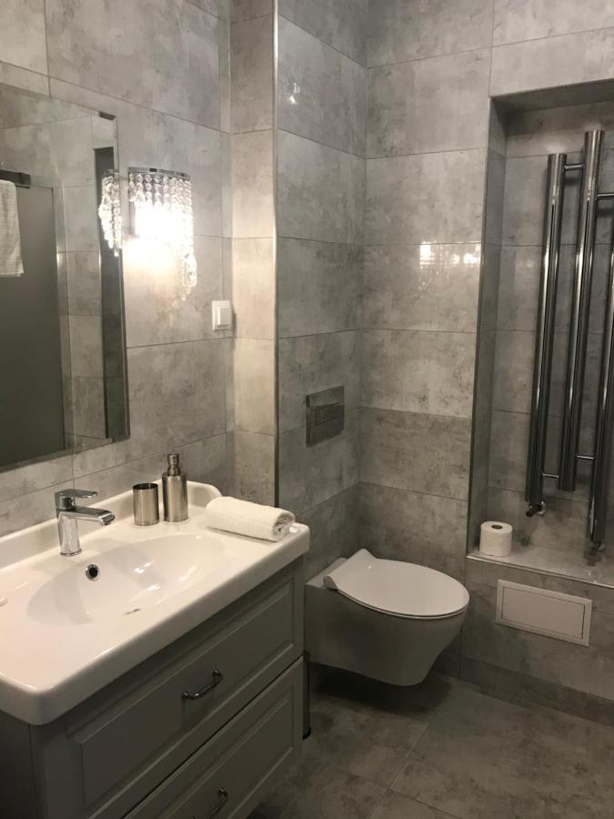 Apartament Mickiewicza - Pkp Station Przemyśl Exteriör bild