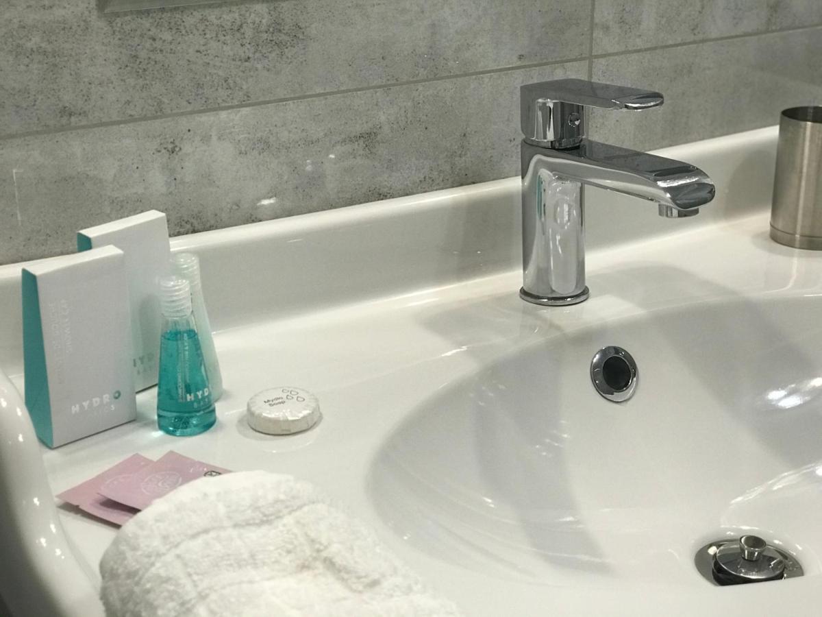 Apartament Mickiewicza - Pkp Station Przemyśl Exteriör bild